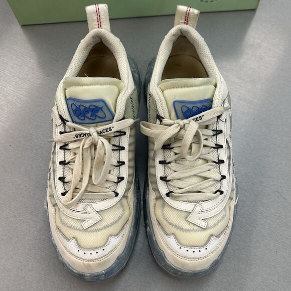 Off white sneakers - Picture 2 of 8